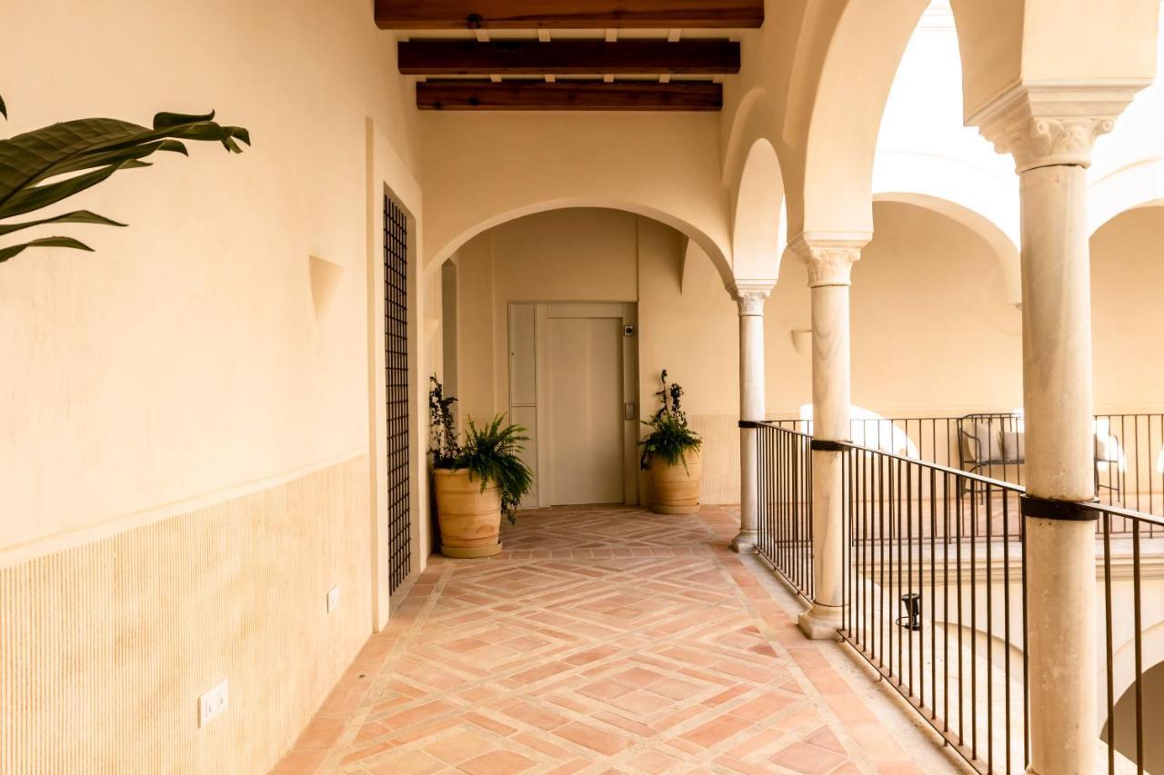 Casa Del Rey Sabio Aparthotel Sevilla Eksteriør bilde