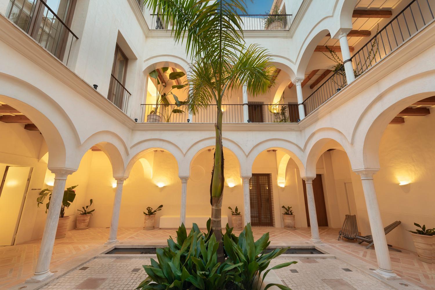 Casa Del Rey Sabio Aparthotel Sevilla Eksteriør bilde